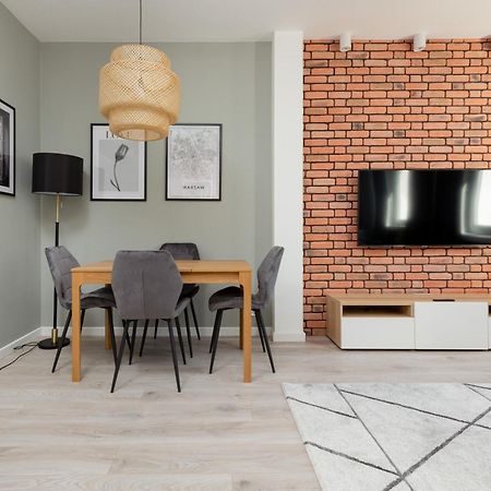 Central Apartment Emilii Plater By Noclegi Renters Varsovia Exterior foto