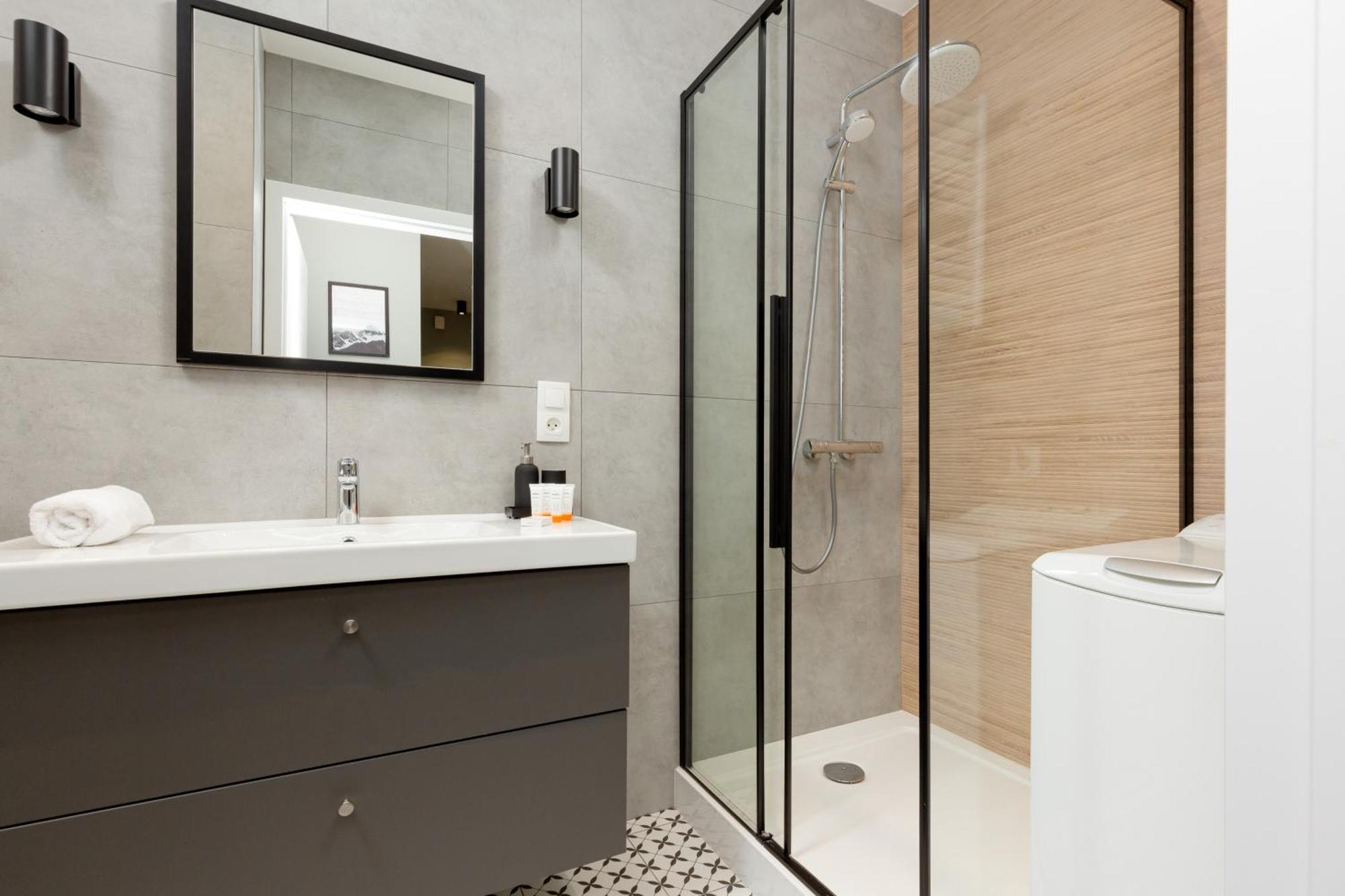 Central Apartment Emilii Plater By Noclegi Renters Varsovia Exterior foto