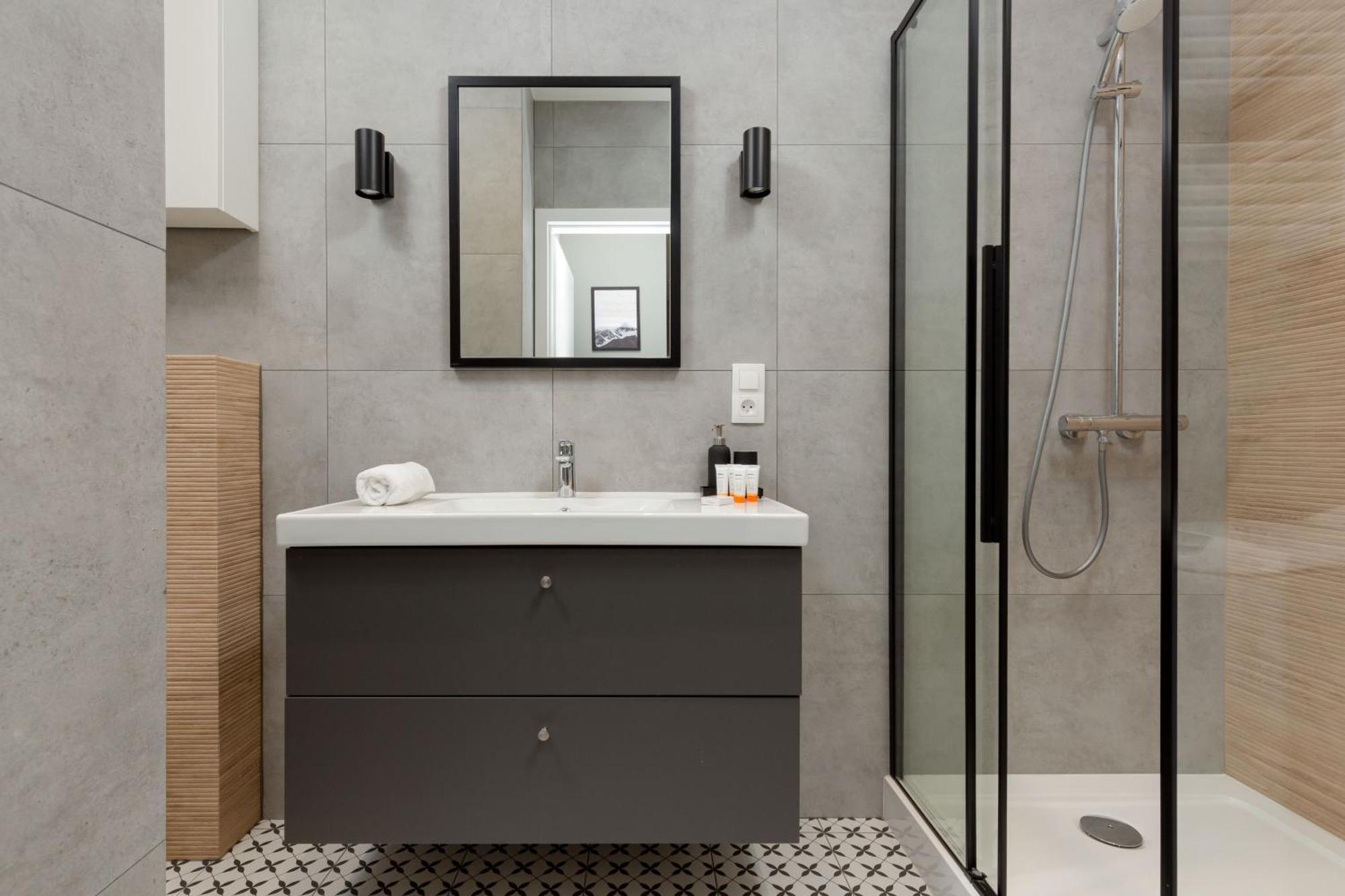 Central Apartment Emilii Plater By Noclegi Renters Varsovia Exterior foto